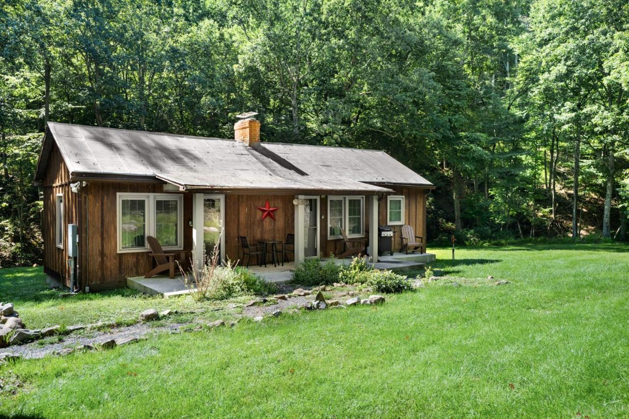 River Access W Hot Tub, Grill, Wifi, & Fire Pit! Lost City Eksteriør billede